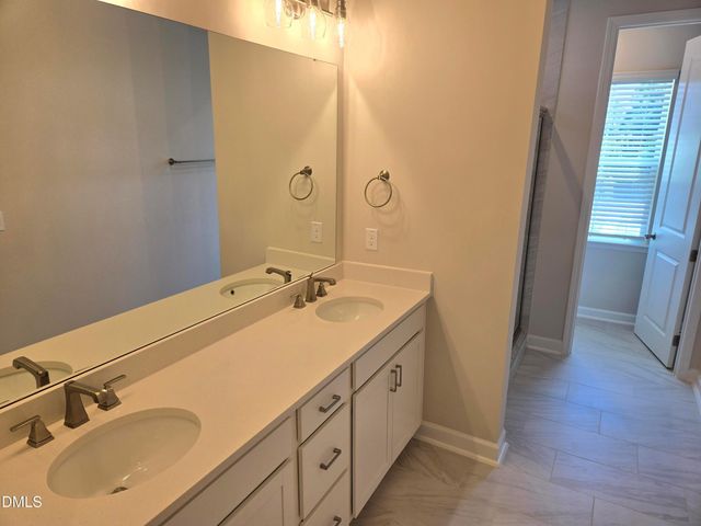 1106 Holding Village Way, Wake Forest, NC 27587