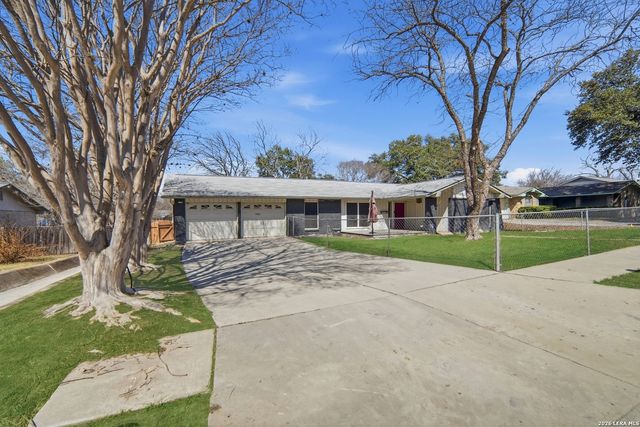 7115 Forest Brk, San Antonio, TX 78240