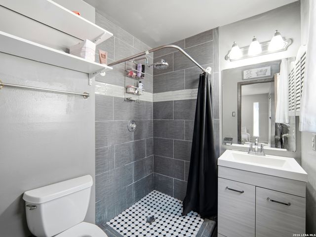 7115 Forest Brk, San Antonio, TX 78240