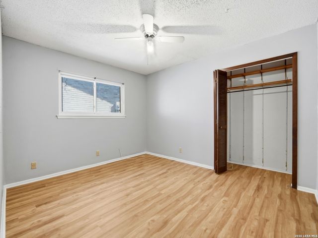 7115 Forest Brk, San Antonio, TX 78240