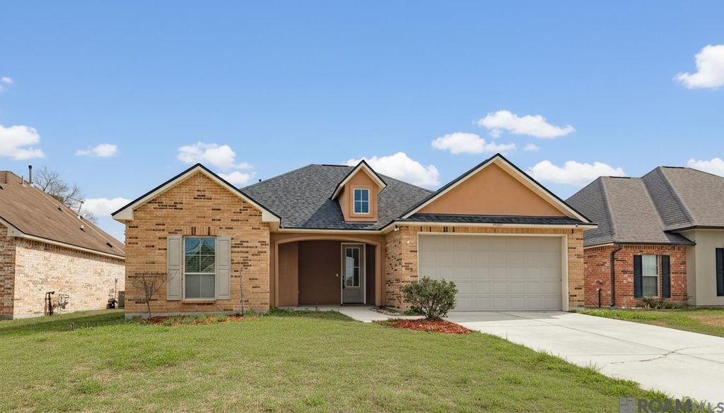 23324 Conifer Rd, Denham Springs, LA 70726