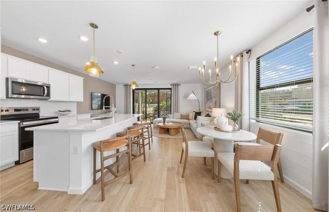 27892 Radiant CT, Bonita Springs, FL 34135