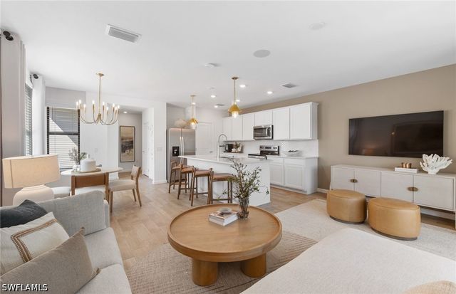 27892 Radiant CT, Bonita Springs, FL 34135