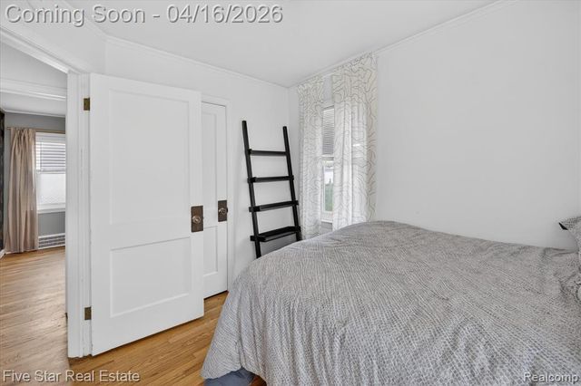 2819 Geneva Street, Dearborn, MI 48124