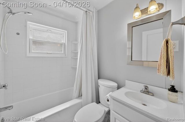 2819 Geneva Street, Dearborn, MI 48124