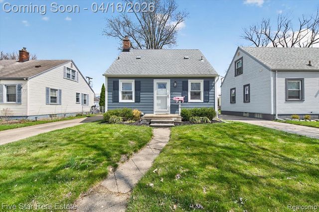 2819 Geneva Street, Dearborn, MI 48124