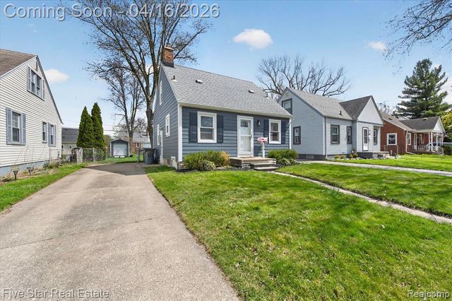 2819 Geneva Street, Dearborn, MI 48124