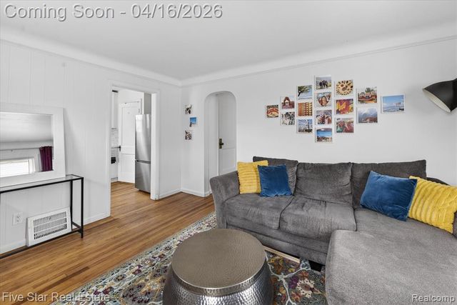 2819 Geneva Street, Dearborn, MI 48124