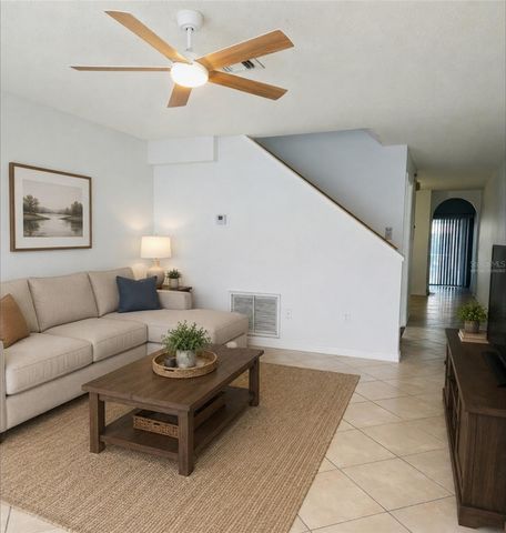 734 KENSINGTON LAKE CIR BRANDON, Brandon, FL 33511