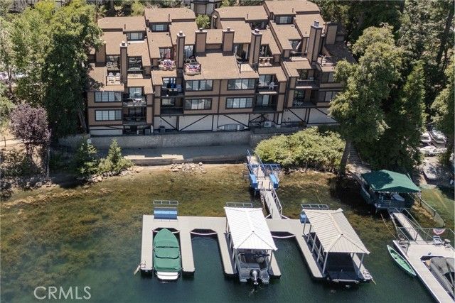 7 Village 2, Lake Arrowhead, CA 92352
