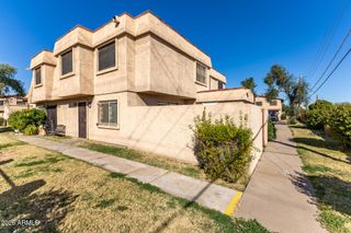 3936 W CAMELBACK Road, Phoenix, AZ 85019
