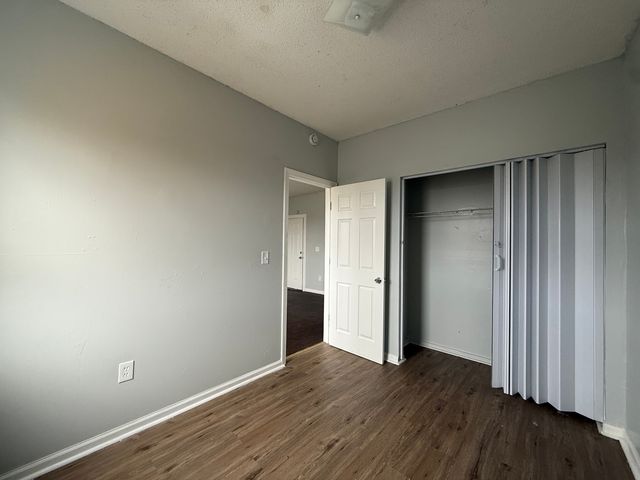 132 Locust Street 13, Waterbury, CT 06704