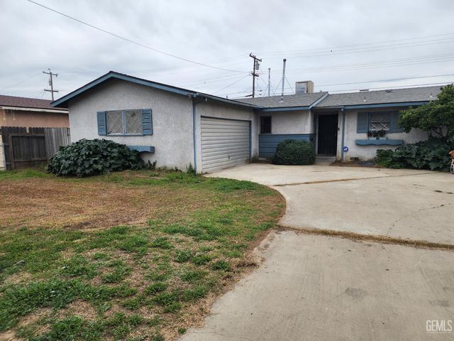 1321 Carson Avenue, Bakersfield, CA 93304