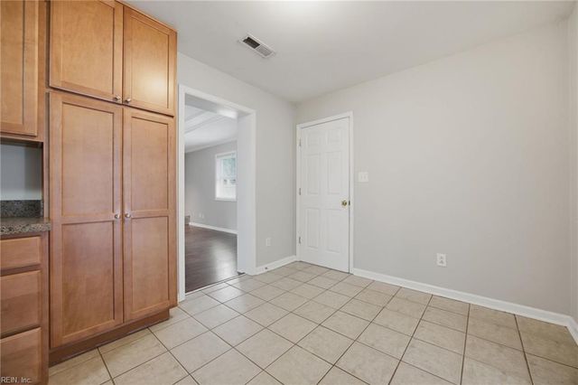 468 Blanche DR W, Chesapeake, VA 23323