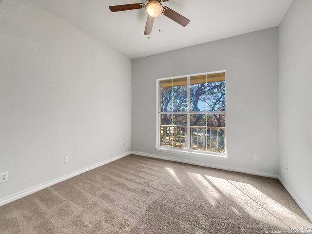 335 Berry Oaks Drive, Bulverde, TX 78163