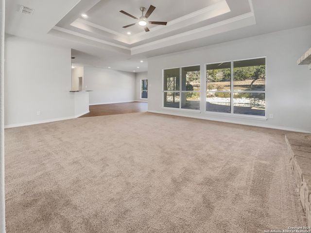 335 Berry Oaks Drive, Bulverde, TX 78163