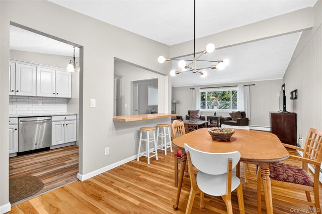 23 Howard Avenue, Valhalla, NY 10595