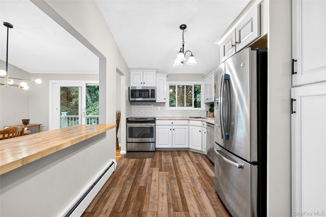 23 Howard Avenue, Valhalla, NY 10595
