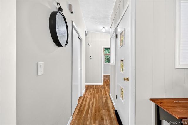 23 Howard Avenue, Valhalla, NY 10595