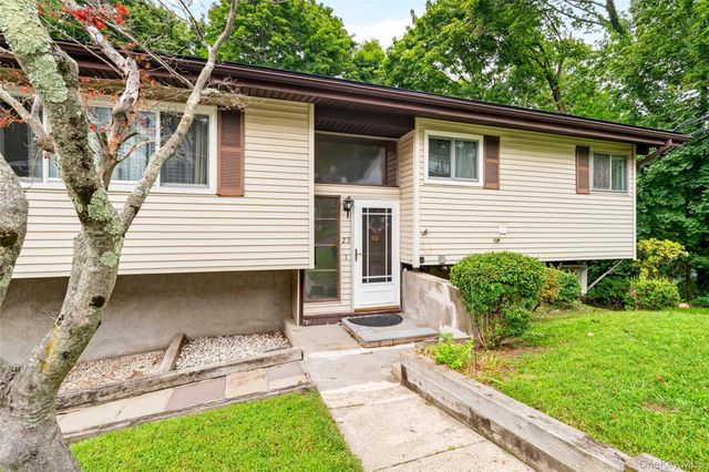 23 Howard Avenue, Valhalla, NY 10595