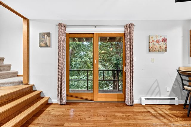 23 Howard Avenue, Valhalla, NY 10595