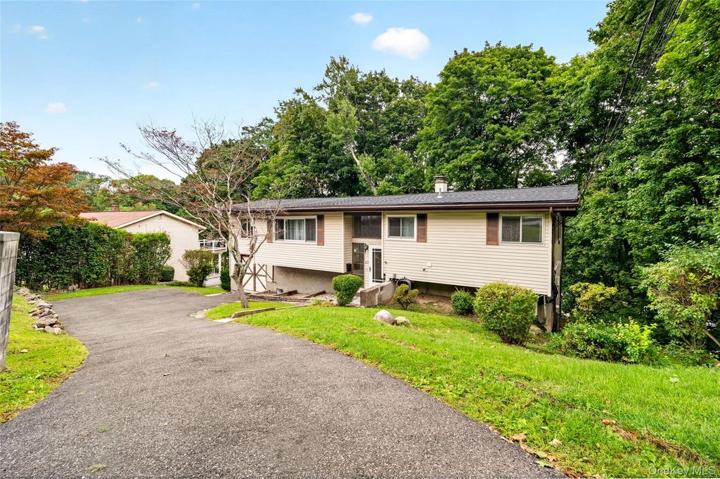 23 Howard Avenue, Valhalla, NY 10595 — exterior