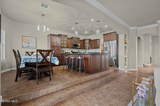 3066 SNOWY POINT Drive, El Paso, TX 79938