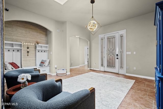 3066 SNOWY POINT Drive, El Paso, TX 79938