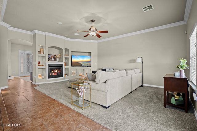 3066 SNOWY POINT Drive, El Paso, TX 79938