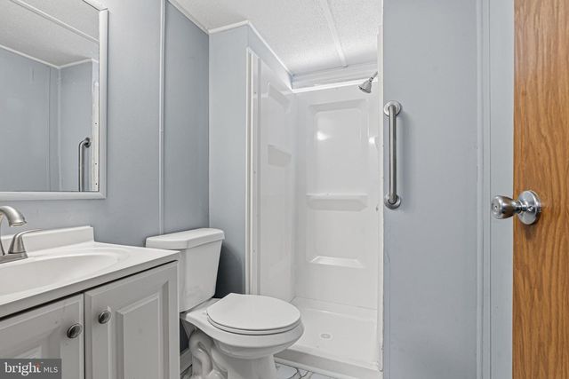 18 HAMMOCK TRL, Middle River, MD 21220