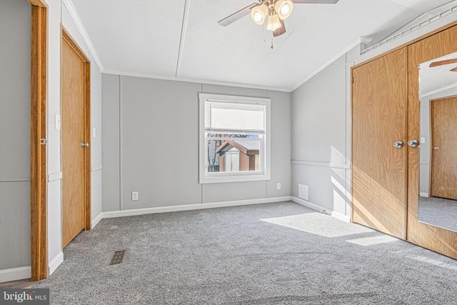 18 HAMMOCK TRL, Middle River, MD 21220