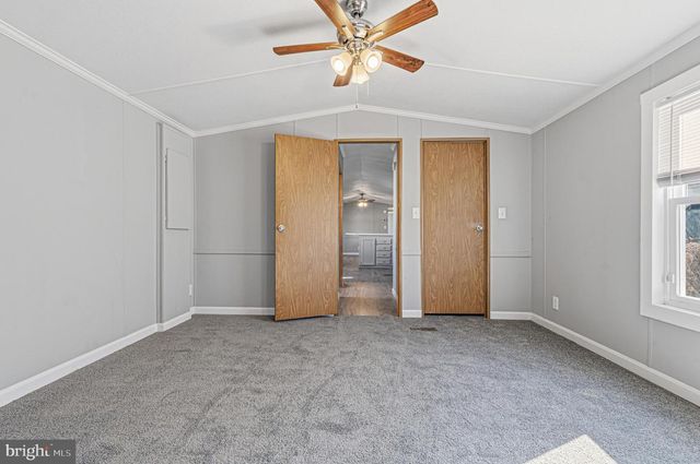 18 HAMMOCK TRL, Middle River, MD 21220