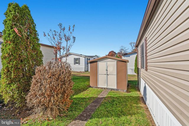 18 HAMMOCK TRL, Middle River, MD 21220