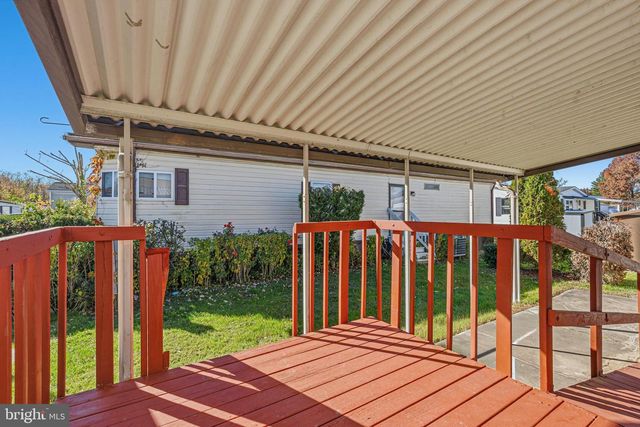 18 HAMMOCK TRL, Middle River, MD 21220