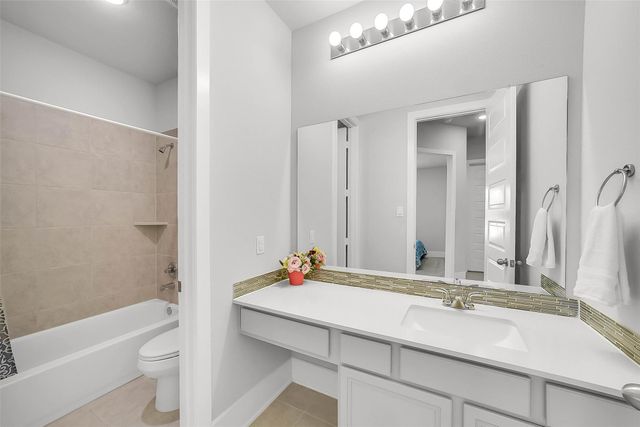 33519 Green Prairie Drive, Brookshire, TX 77423
