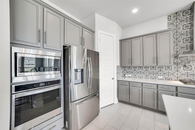 33519 Green Prairie Drive, Brookshire, TX 77423