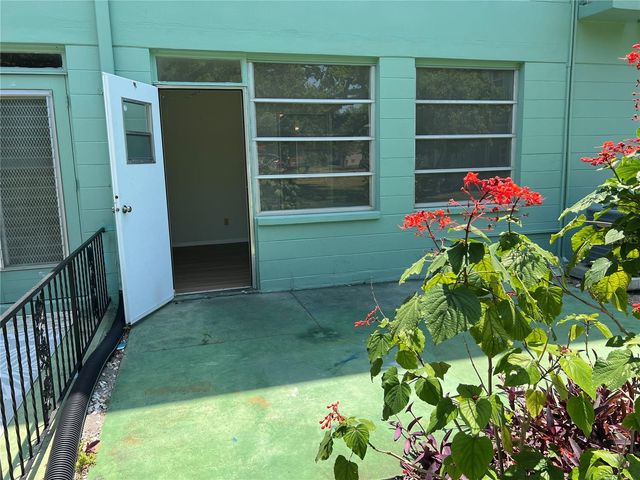 2042 AUSTRALIA WAY W 22, Clearwater, FL 33763