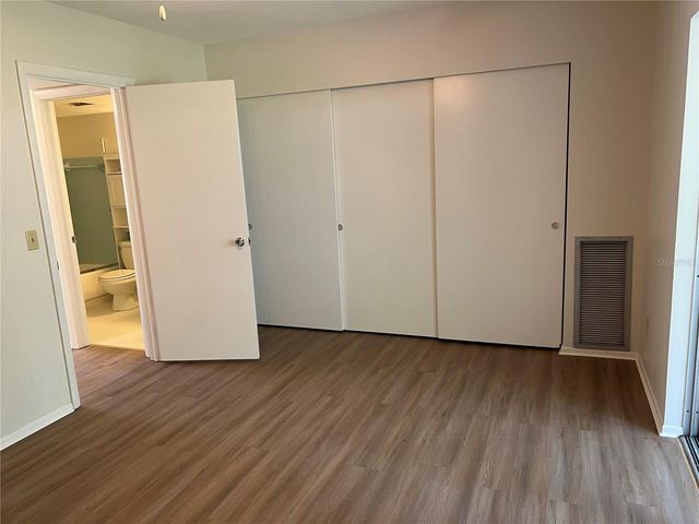 2042 AUSTRALIA WAY W 22, Clearwater, FL 33763