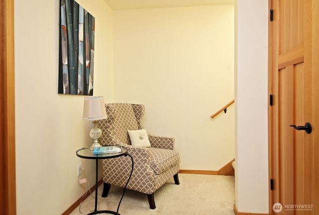 1043 Village Loop, Langley, WA 98260