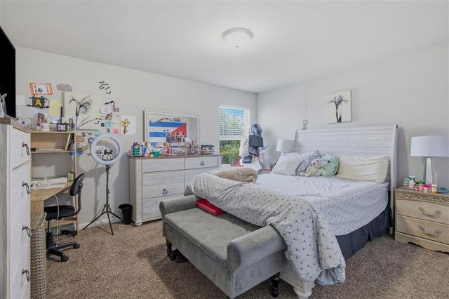 2202 S LAKE MICHELE Circle, Lake Charles, LA 70607