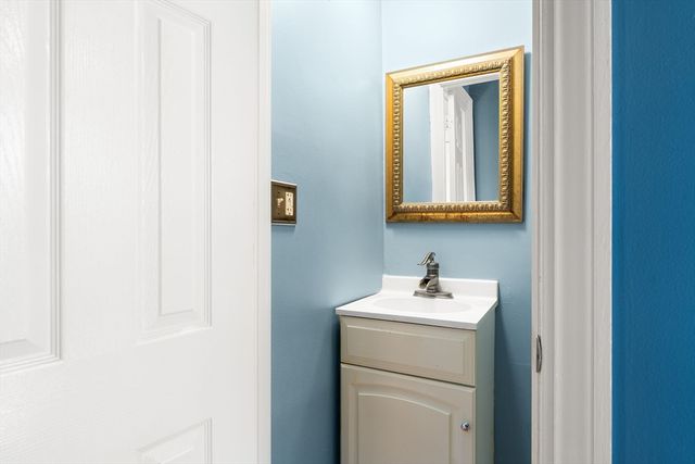 8 Contentment Place, Dedham, MA 02026