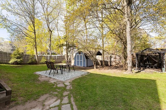 8 Contentment Place, Dedham, MA 02026