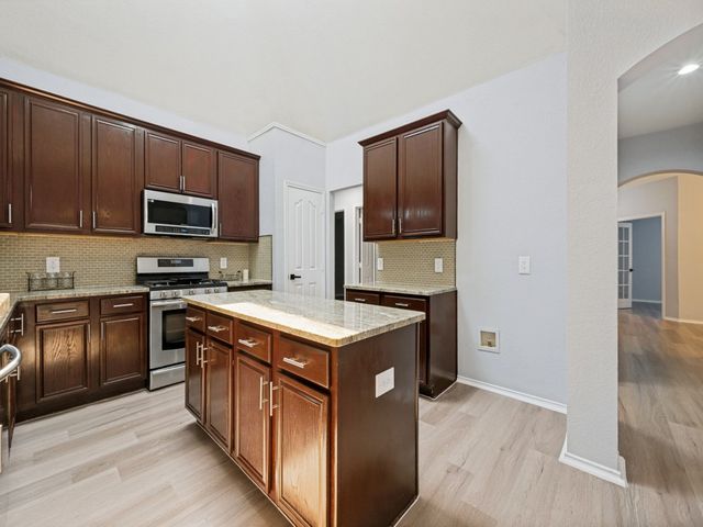 3000 Gentilly Lane, Fort Worth, TX 76123