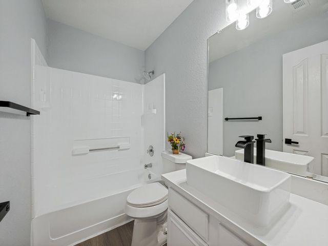 3000 Gentilly Lane, Fort Worth, TX 76123
