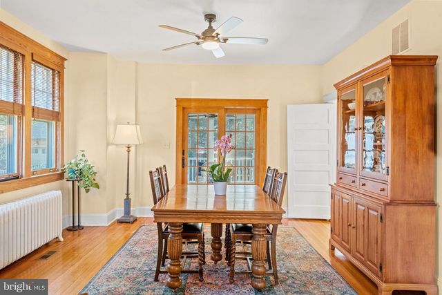 5612 OAK PL, Bethesda, MD 20817