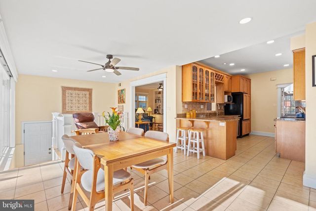 5612 OAK PL, Bethesda, MD 20817