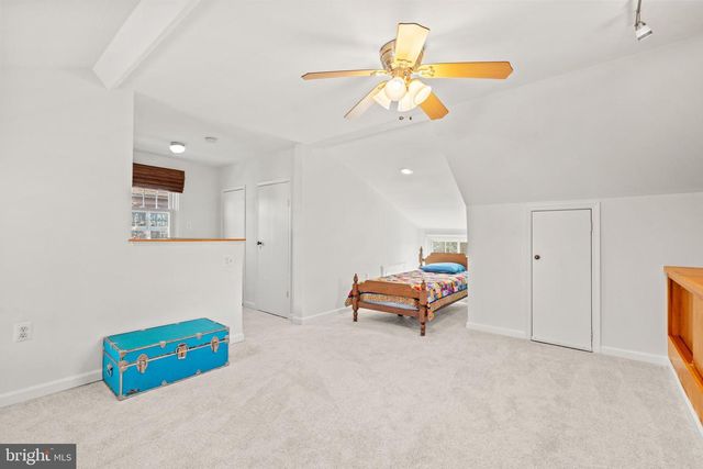 5612 OAK PL, Bethesda, MD 20817