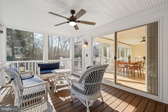 5612 OAK PL, Bethesda, MD 20817