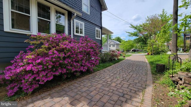 5612 OAK PL, Bethesda, MD 20817