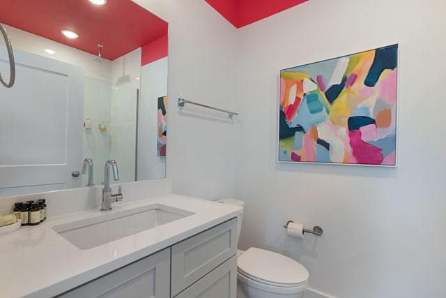 1010 18th Avenue, S C, Nashville, TN 37212